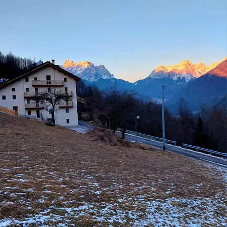 Apartament La Poesia Dolomiti *